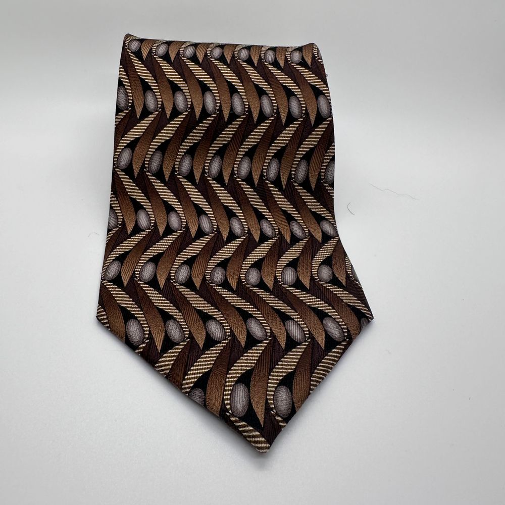 Louis Roth Hand Made 100%‎ Silk Tie – Brown, Gold, and Beige Geometric Pattern